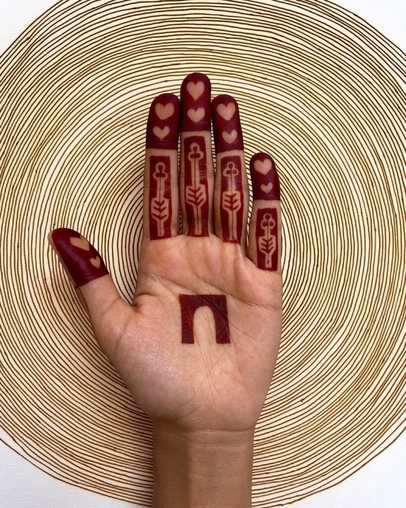 royal finger mehndi